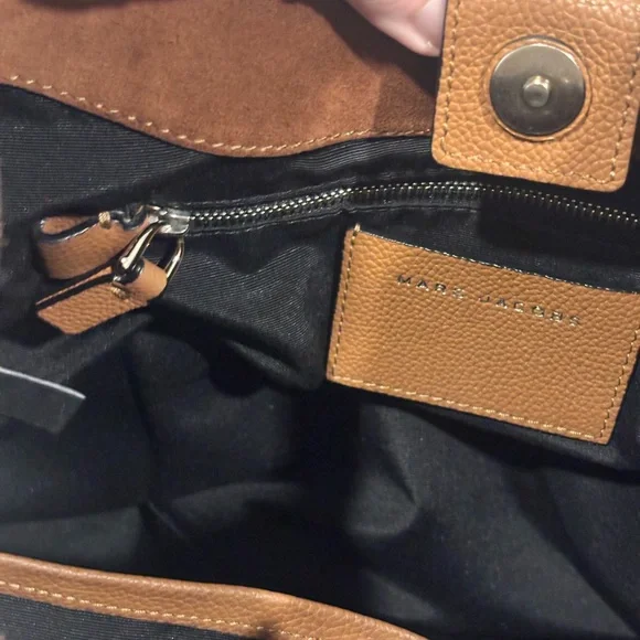 Marc Jacobs Cognac Pebbled Leather Shoulder Bag NWOT - Picture 13 of 16